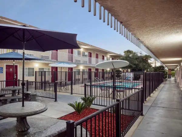 Dream Inn Main image